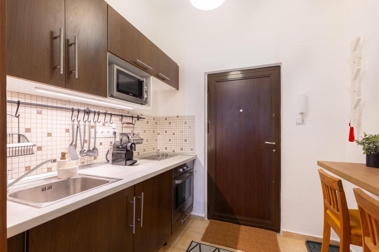 P34 Pannonia Apartment Budapeste Exterior foto